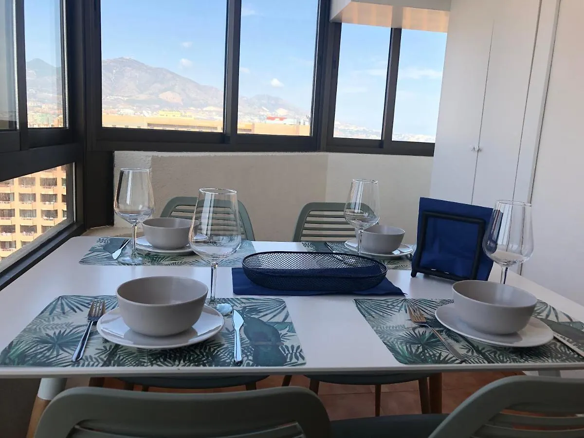 Apartment Apartamento Torre II Las Palmeras Mit Seitlichem Meerblick Und Pool In Fuengirola