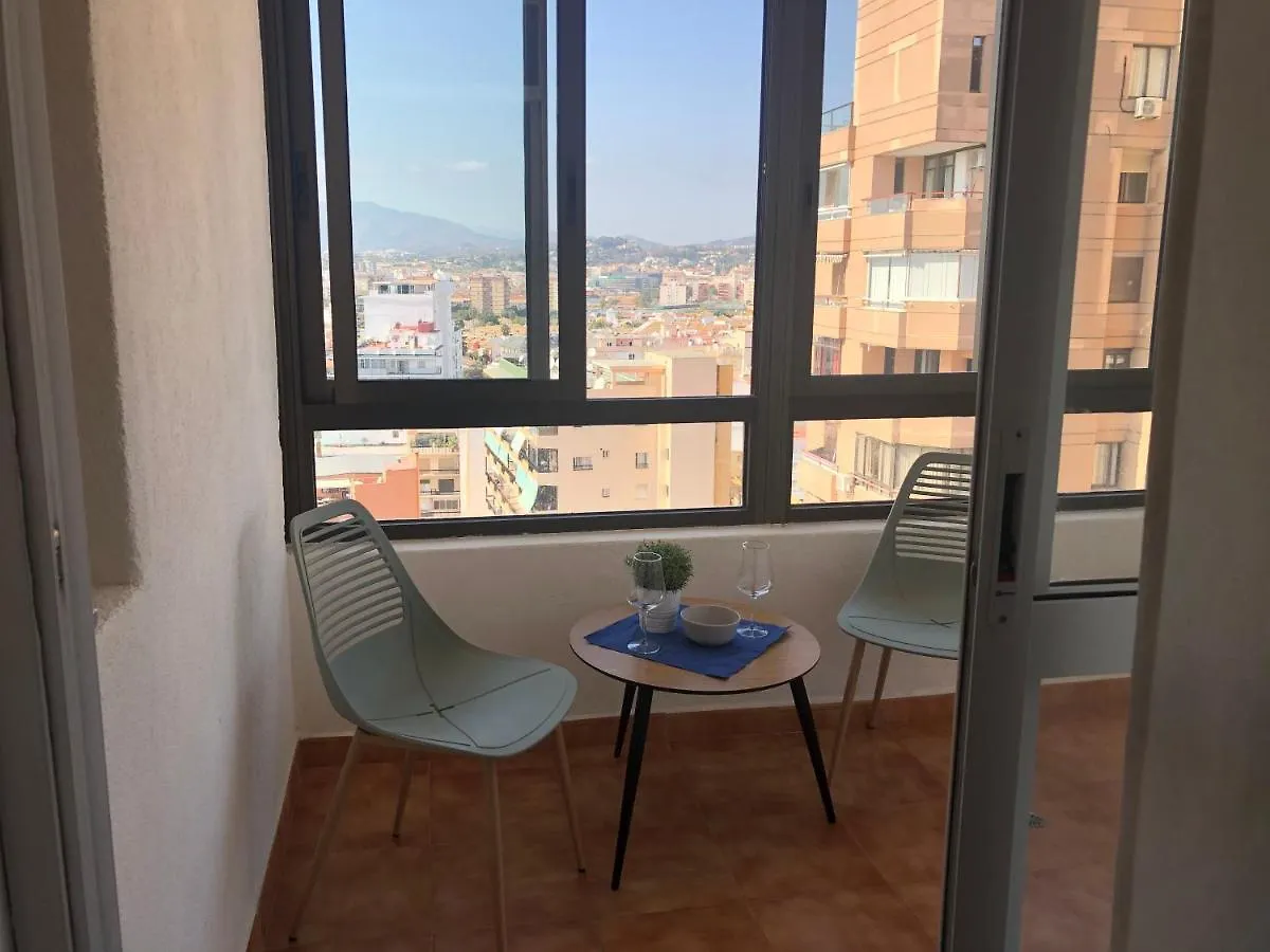 Apartment Apartamento Torre II Las Palmeras Mit Seitlichem Meerblick Und Pool In Fuengirola Spain