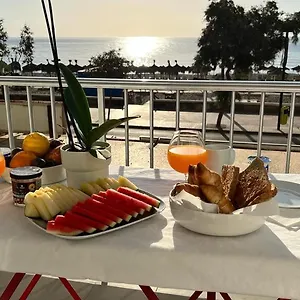 Jamaica Eco Front Sea Views In Center Fuengirola