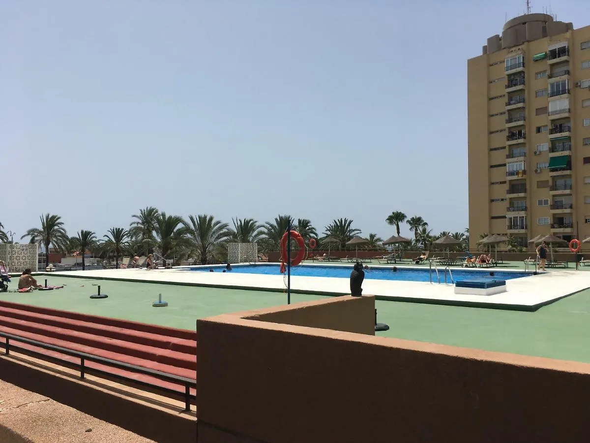 Apartamento Torre II Las Palmeras Mit Seitlichem Meerblick Und Pool In フエンヒロラ 0*,