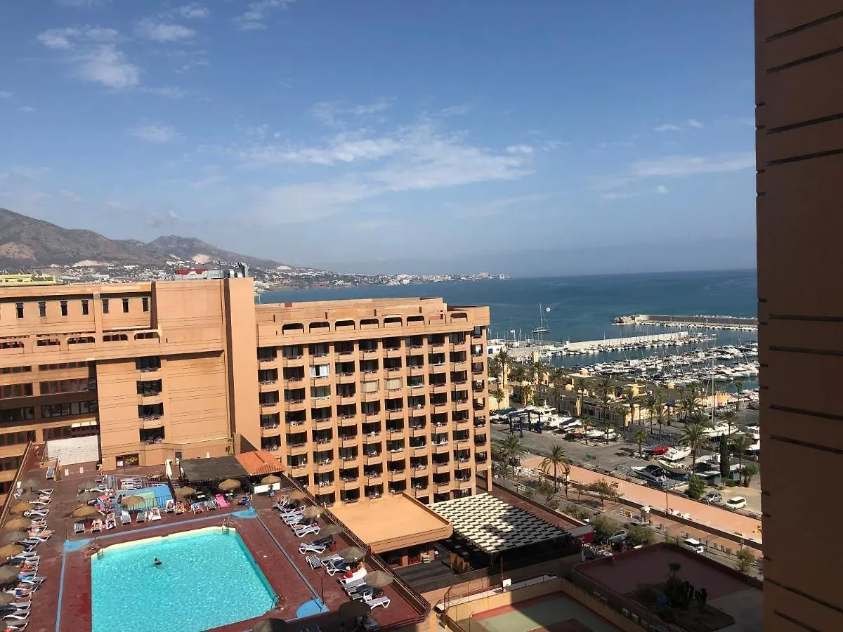 Apartamento Torre II Las Palmeras Mit Seitlichem Meerblick Und Pool In フエンヒロラ スペイン